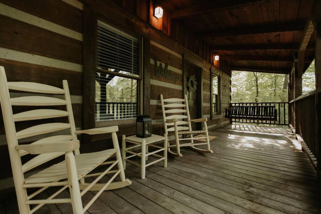 Southern Oak Cabin - Newly Remodeled - Close To All Attractions Sevierville Eksteriør bilde