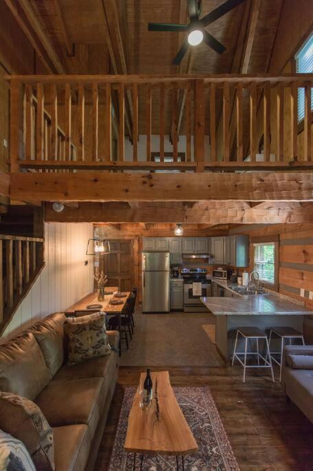 Southern Oak Cabin - Newly Remodeled - Close To All Attractions Sevierville Eksteriør bilde