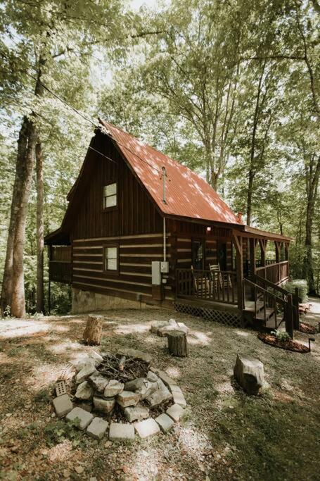 Southern Oak Cabin - Newly Remodeled - Close To All Attractions Sevierville Eksteriør bilde